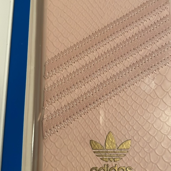 Adidas 3-Stripes Snap Case for Apple iPhone XS and X - Pink Snake / Gold - Picture 4 of 6